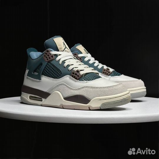 Кроссовки Nike Air Jordan 4