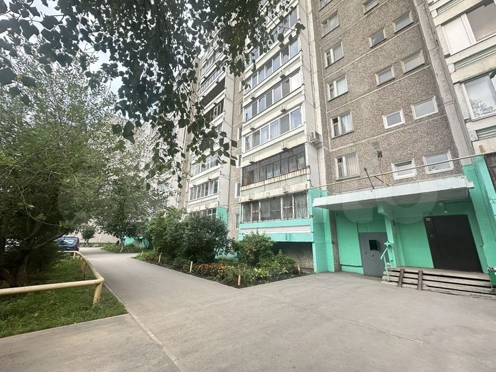 2-к. квартира, 50 м², 5/10 эт.