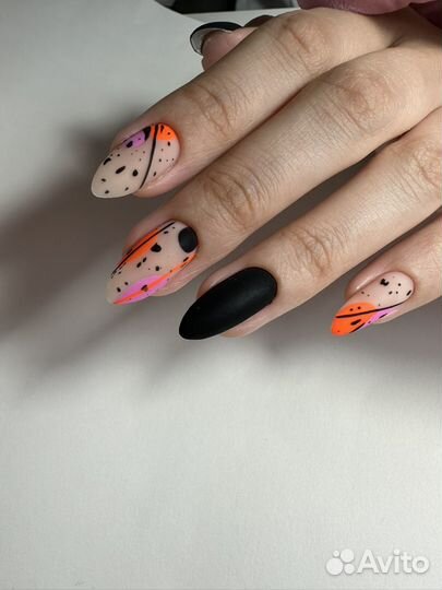 Маникюр/педикюр Василеостровская Приморская