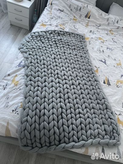 Плед крупной вязки