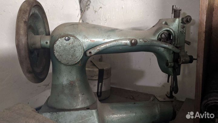 Швейная рукавная головка 23вм