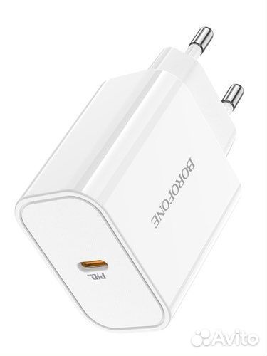 Блок быстрой зарядки на iPhone 20W