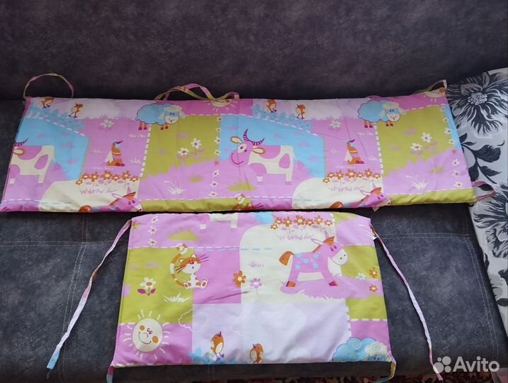 Бортики в детскую кроватку