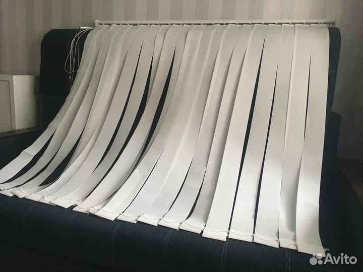 Жалюзи вертикальные. Карниз 1600 мм