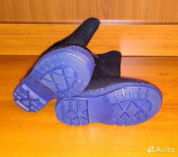 Валенки дев. и маль.25 раз. (новые)