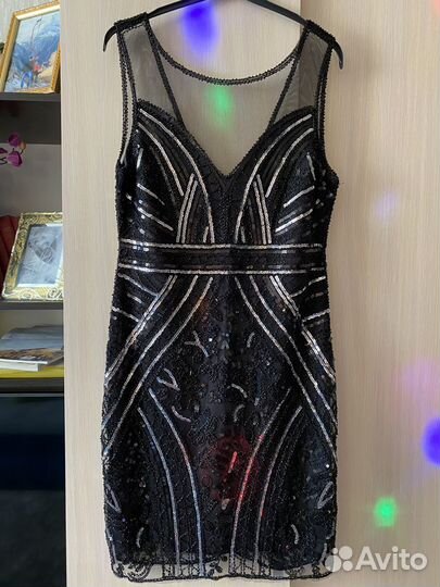 Вечернее платье