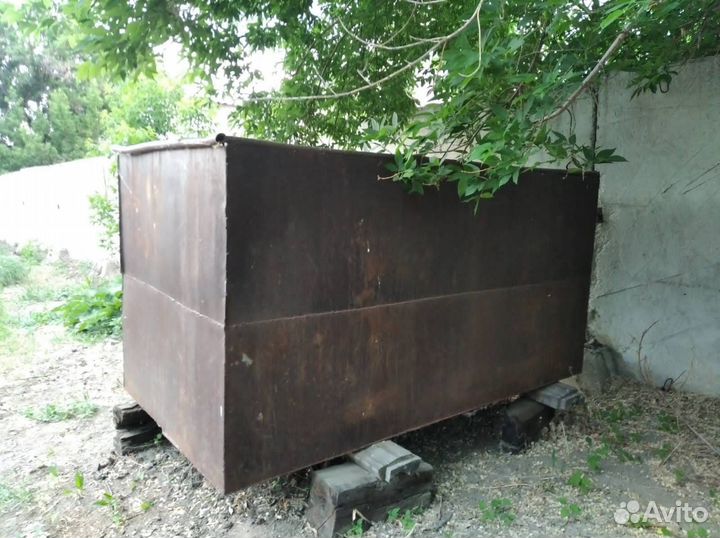 Бак для воды металлический