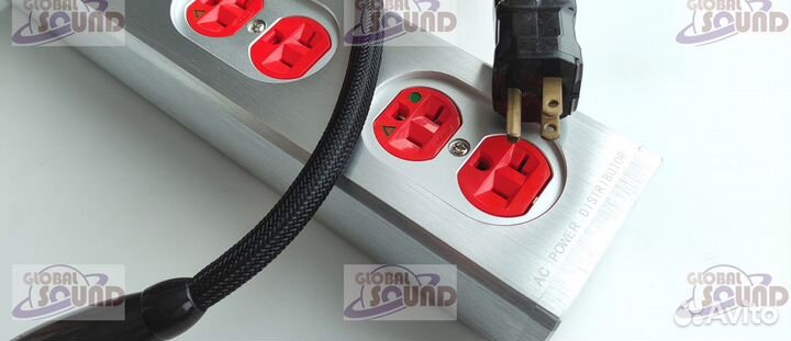 Дистрибьютор питания на USA розетках Hubbell