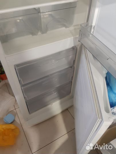 Холодильник атлант бу