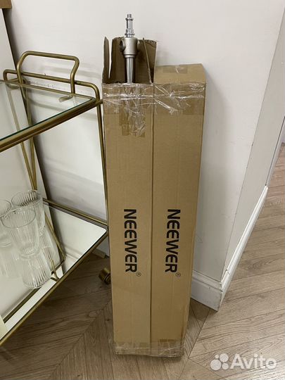 Стойки neewer 280 см