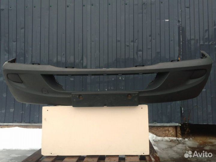 Бампер передний Mercedes-Benz Sprinter W906