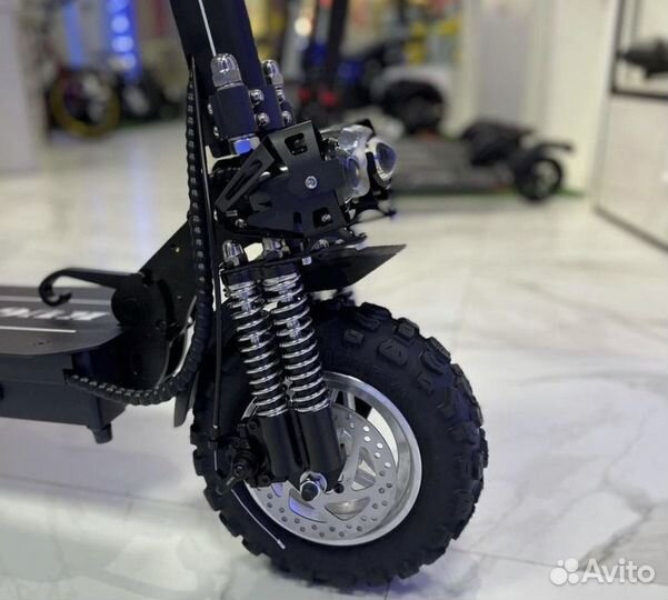 Электросамокат Куго