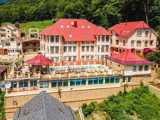 2-к. апартаменты, 72 м², 2/3 эт.