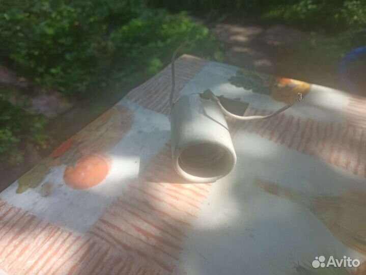 Патрон для лампы