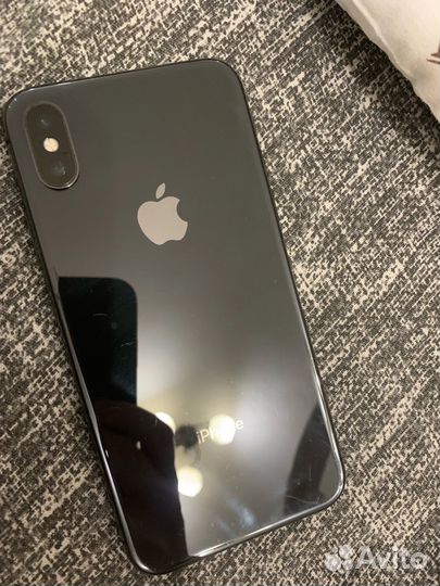 iPhone X, 256 ГБ