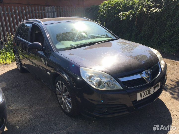 Разбор на запчасти Opel Signum