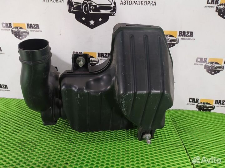 Резонатор воздушного фильтра : R20A2 2.0 бензин