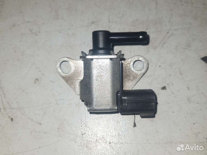 Клапан вакуумный nissan qashqai 2.0 mr20de