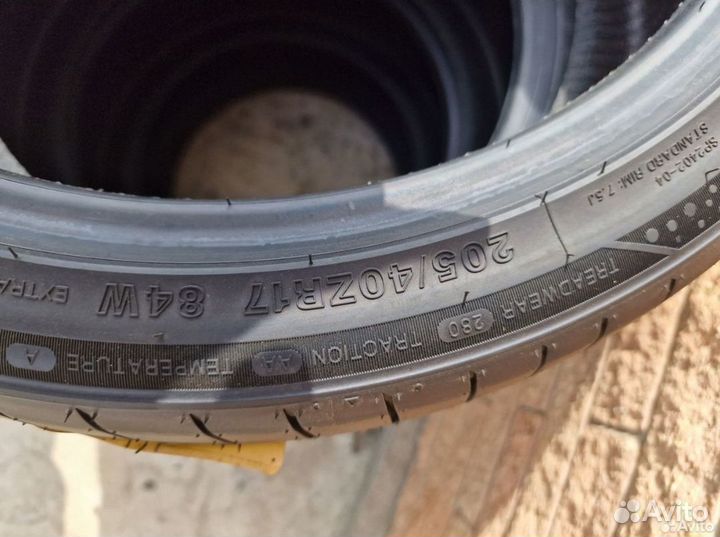 Kapsen K3000 205/40 R17