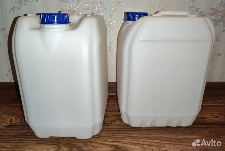 Канистра 10 литров пищевой пластик чистые