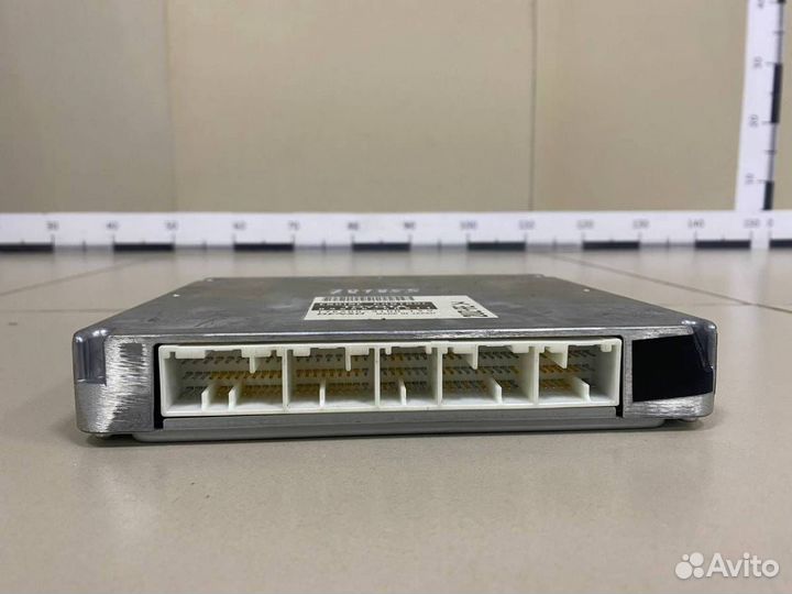 Б/У Блок управления двигателем 8966660211 toyota