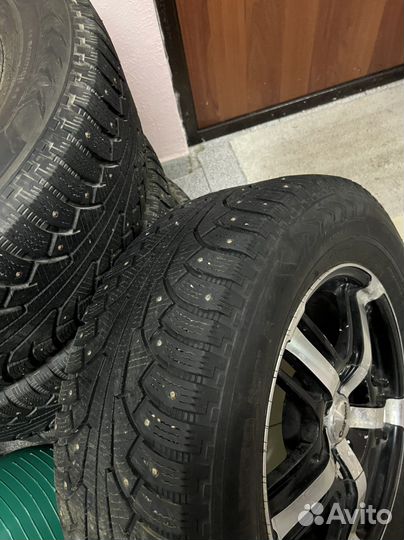 Колёса R-18/275/60 nokian