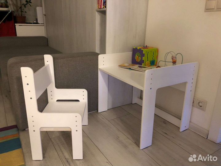 Детский стол и стул