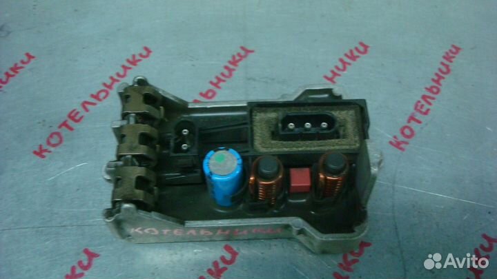 BMW 64116934390 Регулятор вентилятора