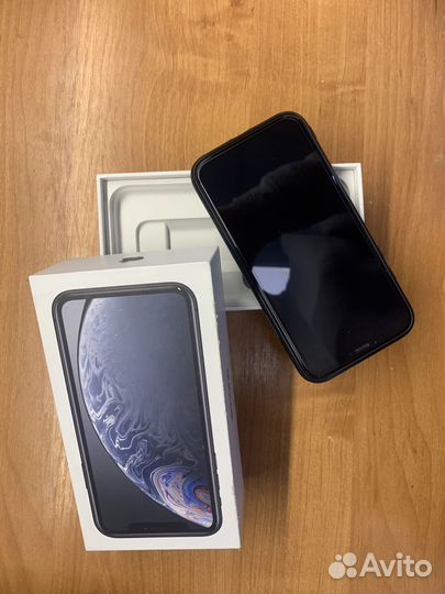 iPhone Xr, 128 ГБ