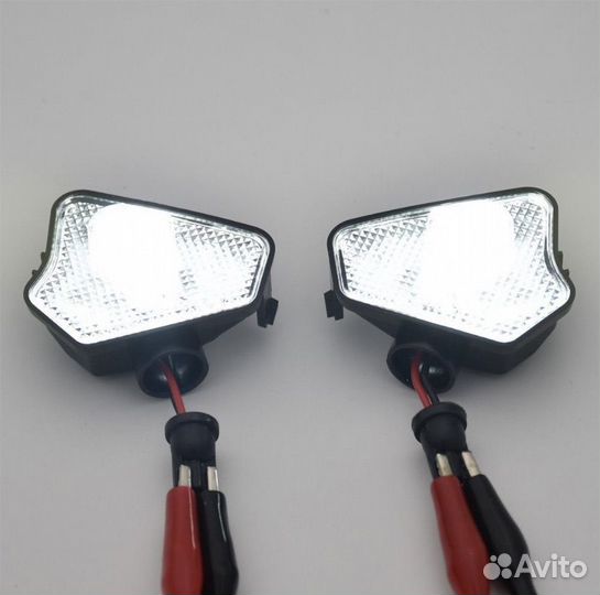 Подсветка зеркал заднего вида Mercedes-Benz w212