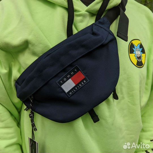 Поясная сумка tommy hilfiger на пояс новая синяя