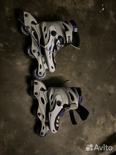 Роликовые видвижные коньки Larsen