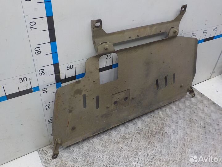 Б/У Защита двигателя Toyota Auris 2006- 5144102220