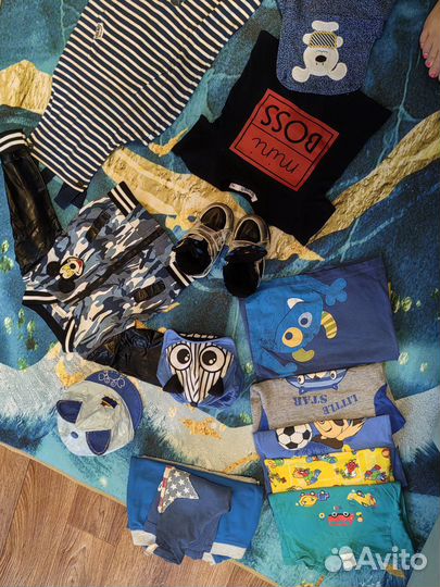 На малыша с 6 мес пакетом 18штук и обувь