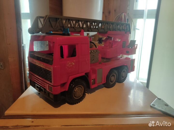 Машинки и арбалет