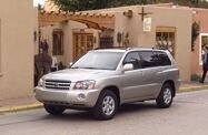 Toyota Highlander I (2001—2003) Внедорожник