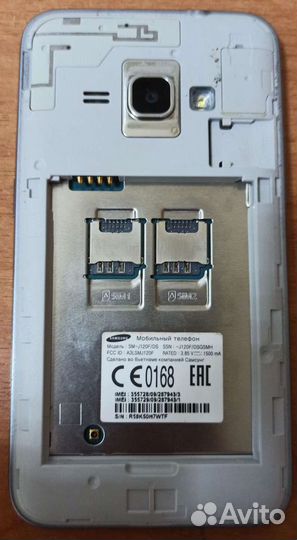 Телефон Samsung J1 2016