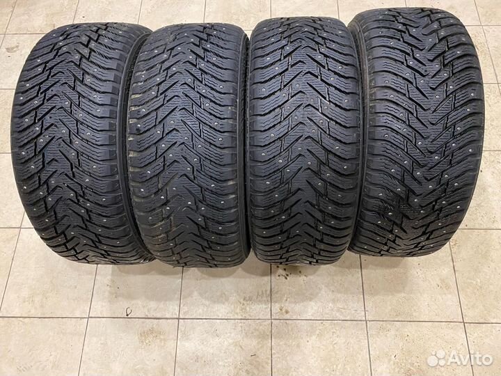 Nokian Tyres Hakkapeliitta 8 SUV 255/50 R19 107