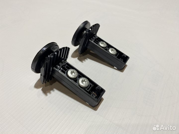 Направляющие бампера Mercedes w218 W204 w212