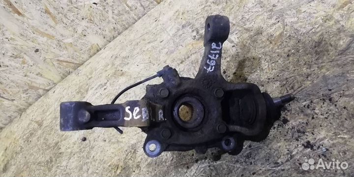 Ступица передняя правая Chrysler Sebring 3 2009