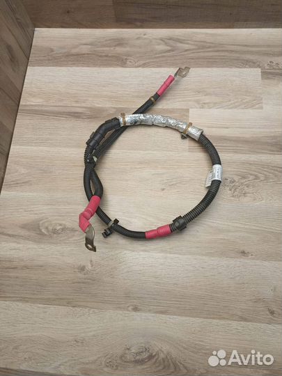 Провод с генератора на стартер BMW 5 G30/G31 G30