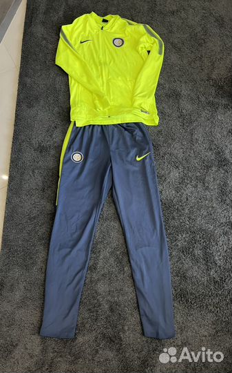 Костюм тренировочный nike