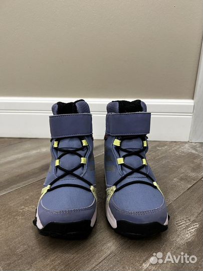 Ботинки adidas terrex snow