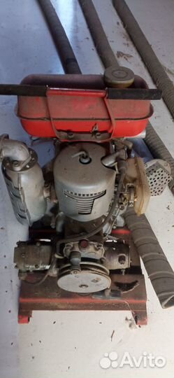 Мотопомпа бензиновая