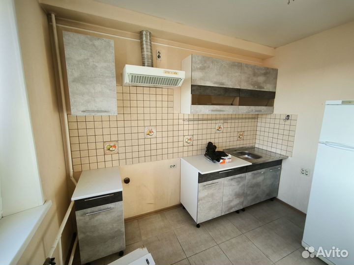 Кухня готовая новая