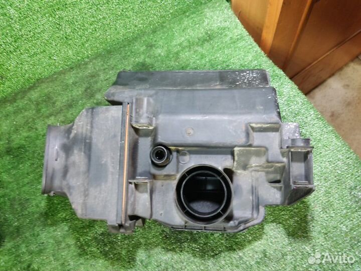 Корпус воздушного фильтра Nissan Almera G15 1.6