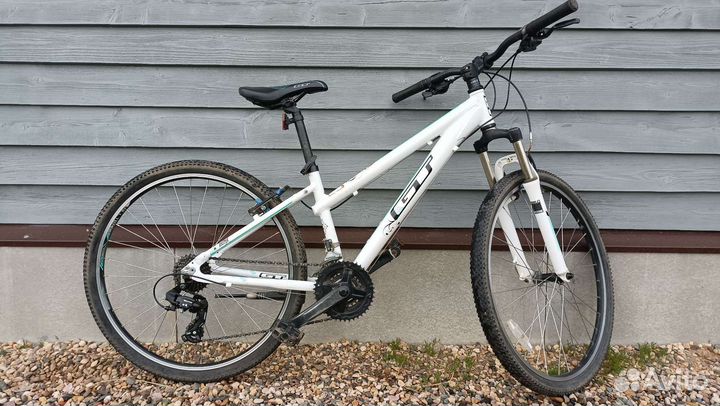 Велосипед GT Laguna 26 S