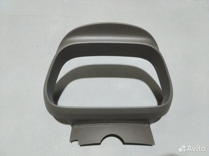 Козырек щитка приборов Chevrolet Cobalt седан 1.5