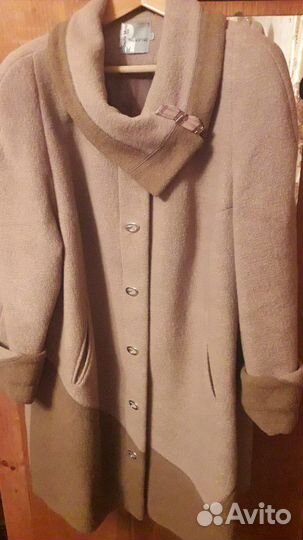 Продается пальто