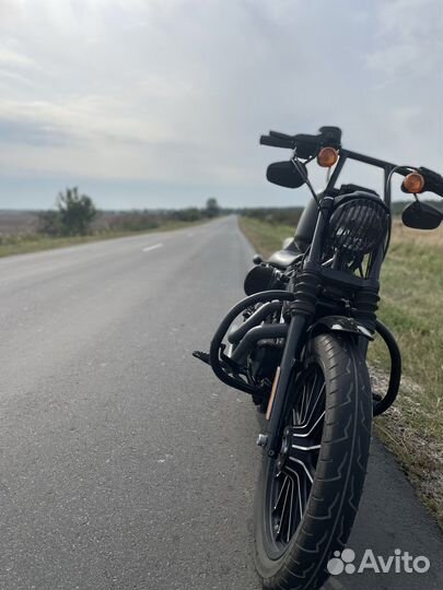 Harley-Davidson Iron 883